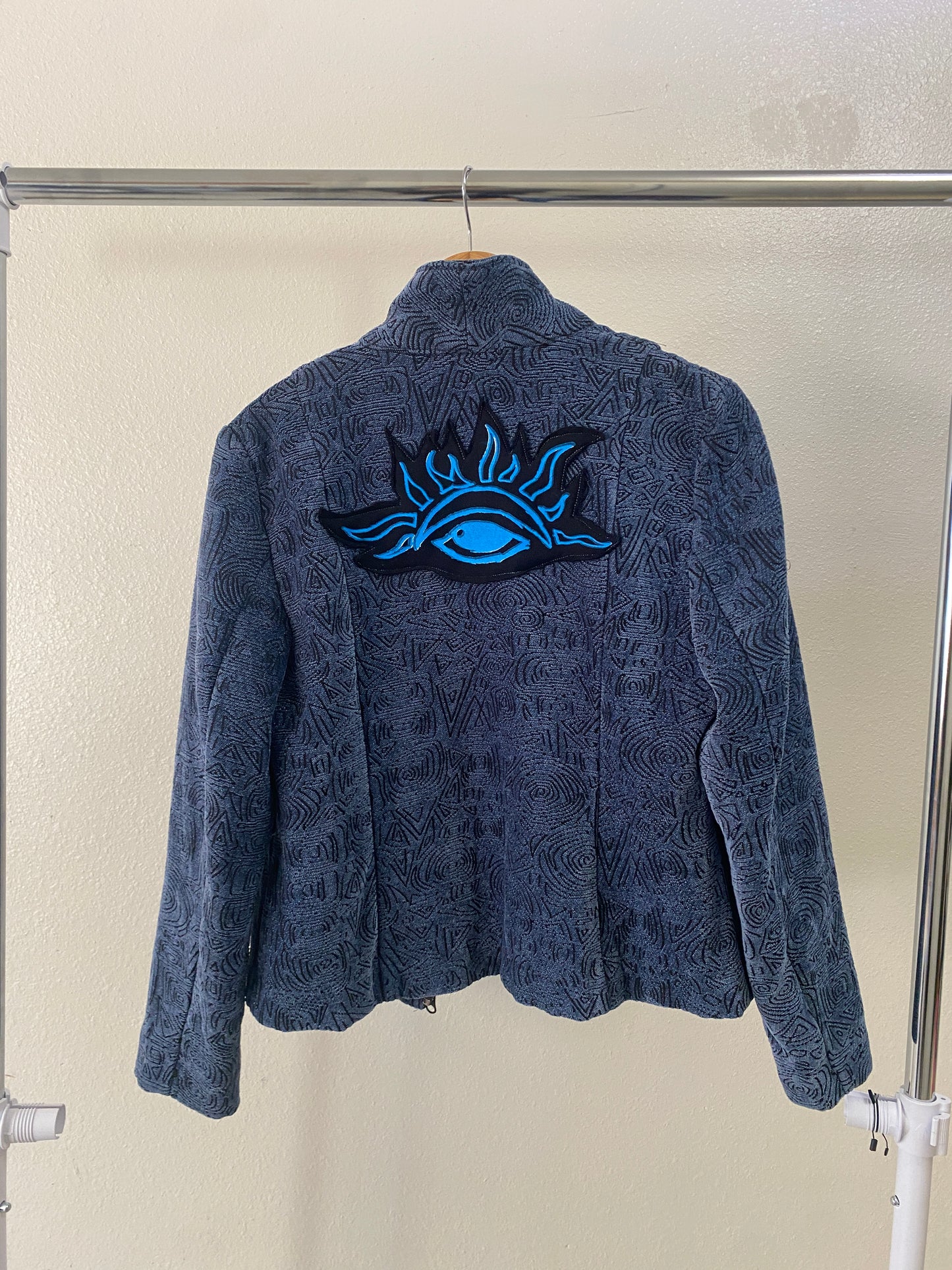 Blue Eyes to the Sunrise textured Jacket